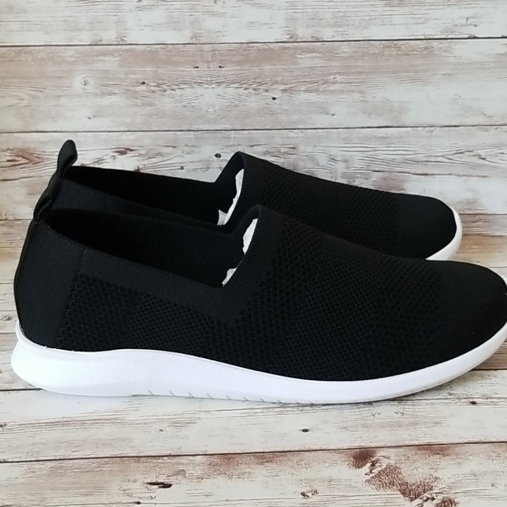 Style & Co "Mason" Black Knit Slip-On size 8